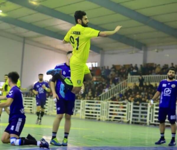 من المواجهة