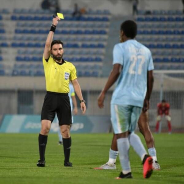 الحكم عمار أشكناني