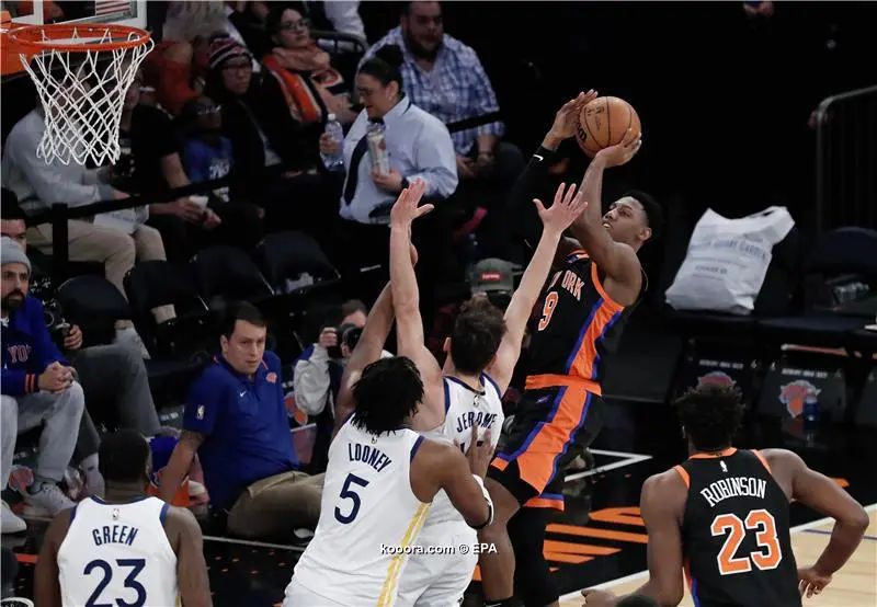 ?i=epa%2fbasketball%2f2022-12%2f2022-12-21-10375268_epa
