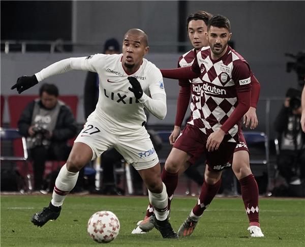 من الدوري الياباني