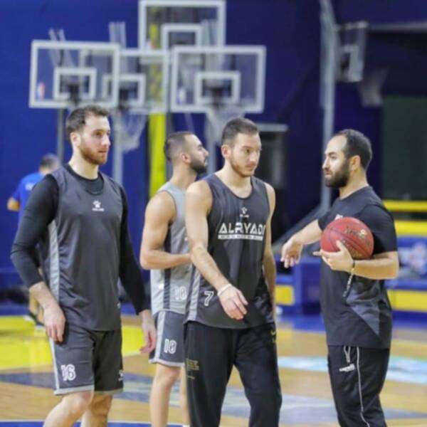 لاعبو الرياضي