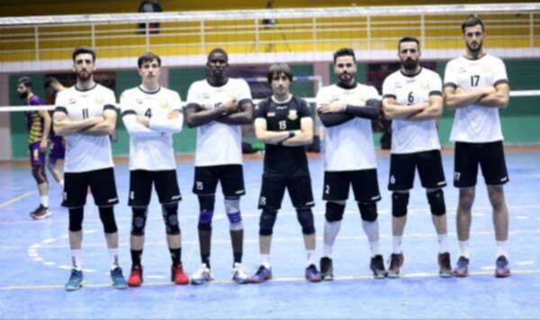 لاعبو أربيل العراقي