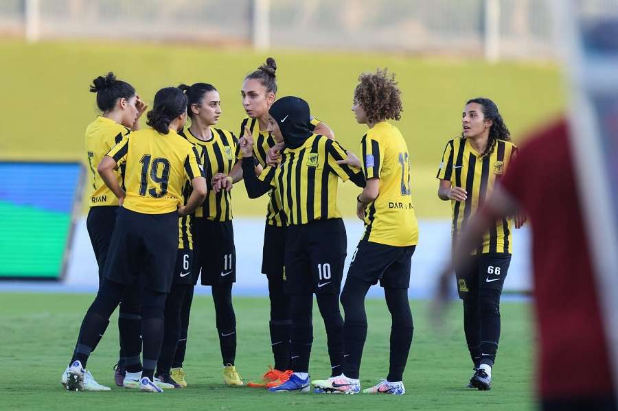 لاعبات فريق الاتحاد