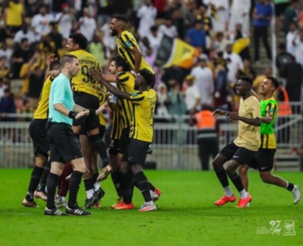 لاعبو اتحاد جدة