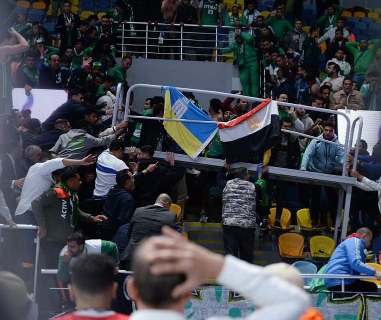 من الحادث