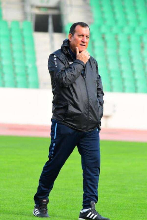 المدير الفني للميناء باسم قاسم