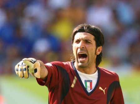 2006-06-26t152951z_01_wcyh113_rtridsp_2_sport-soccer-world