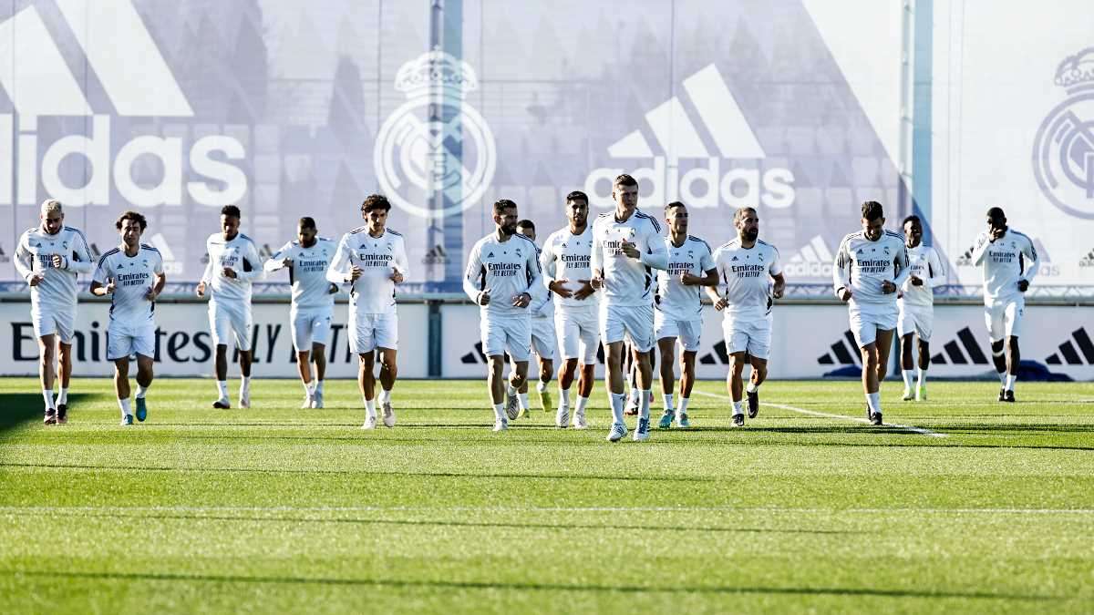 مران الفريق (من حساب ريال مدريد على تويتر)