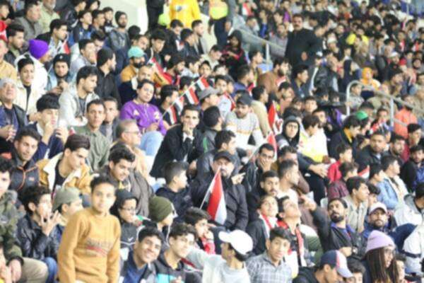 من الافتتاح