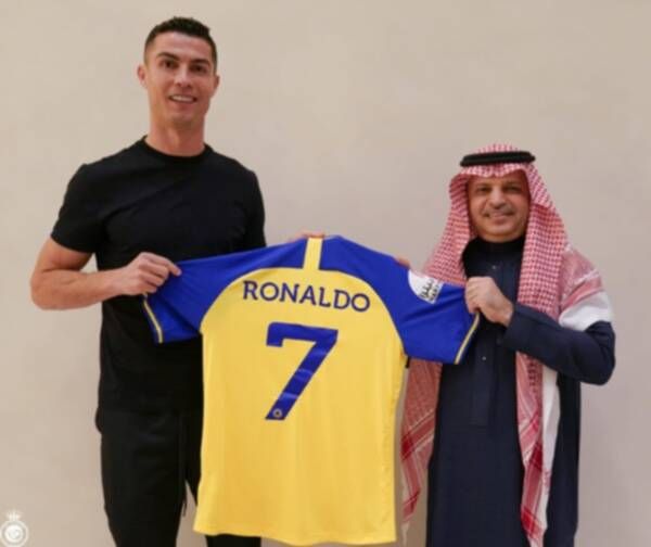 آل معمر ورونالدو