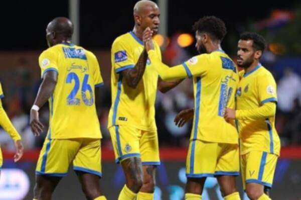 لاعبو النصر