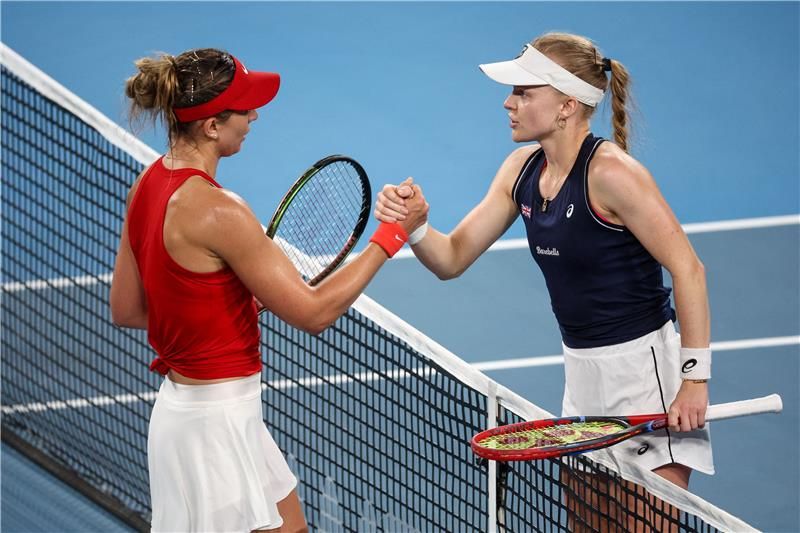 باولا بادوسا وهارييت دارت