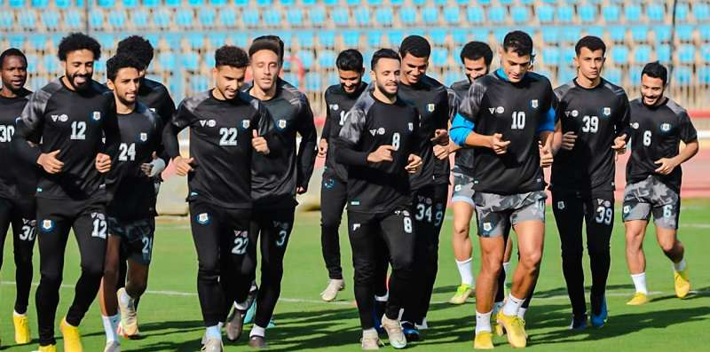 من تدريب الفريق