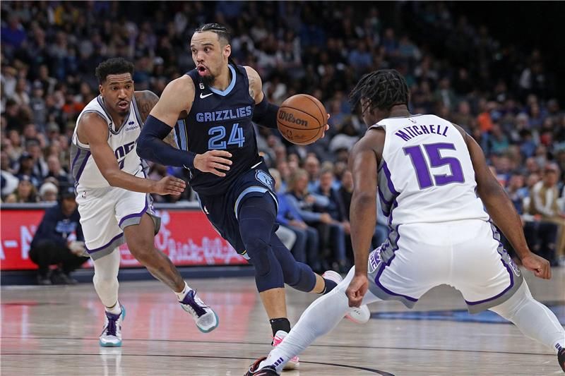 من مباراة ممفيس جريزليس وساكرامنتو كينجز