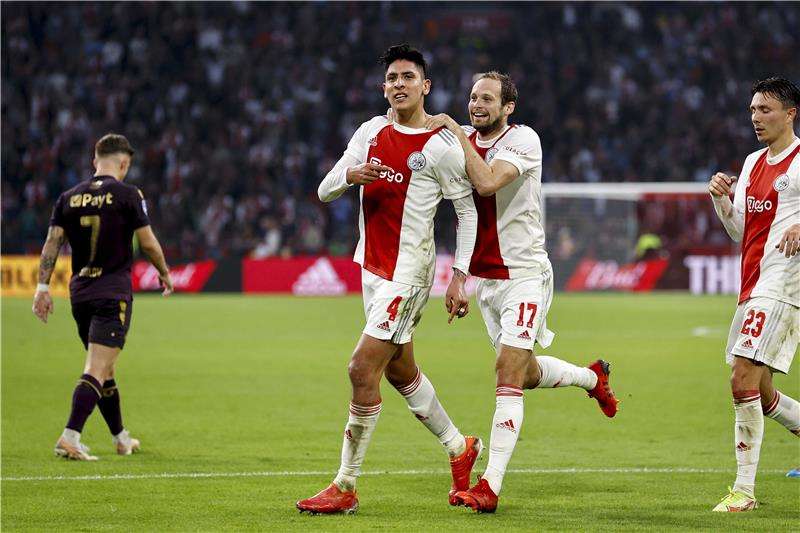 لاعبو أياكس