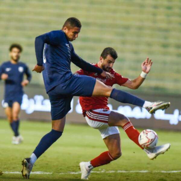 أوفا أمام الأهلي