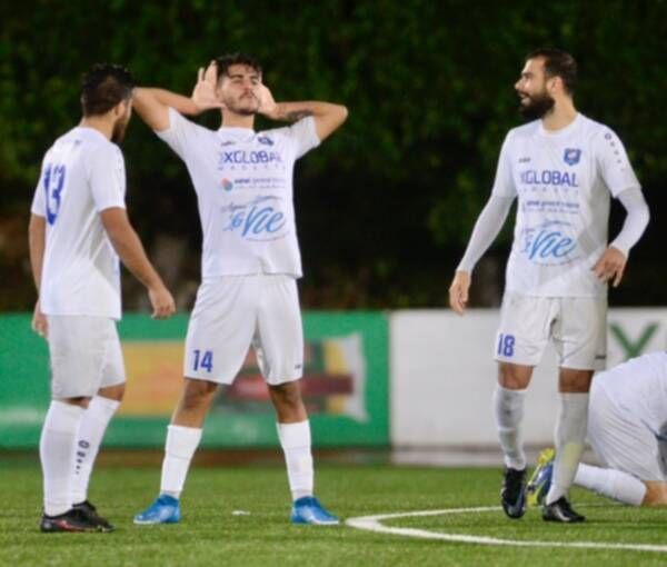 من الاحتفال بالهدف