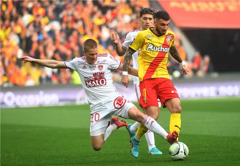 20220305-afp_324j7j7_afp