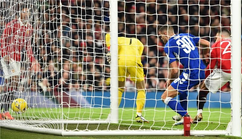 هدف إيفرتون في مرمى دي خيا