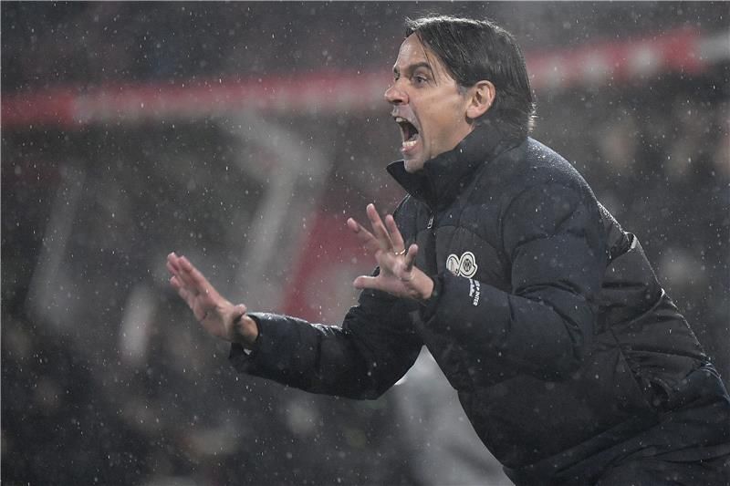 سيموني إنزاجي