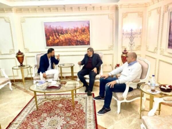 من الاجتماع