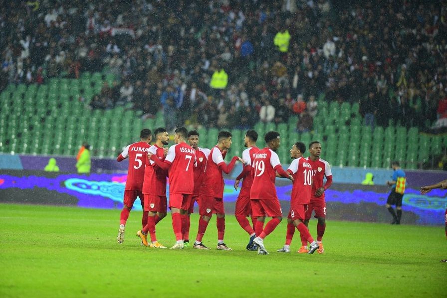 فرحة منتخب عمان