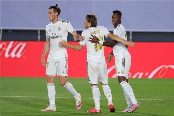 مودريتش مع بيل