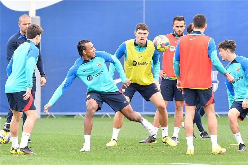 لاعبو برشلونة