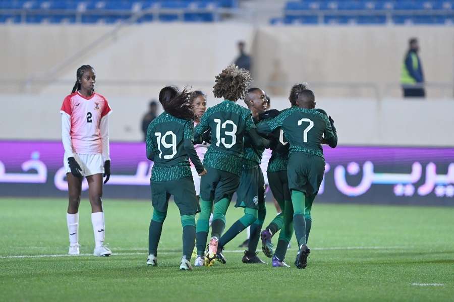 احتفال لاعبات السعودية أمام موريشيوس