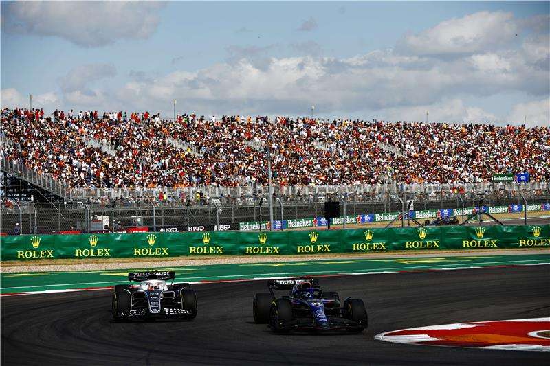 جانب من مسابقات فورمولا 1