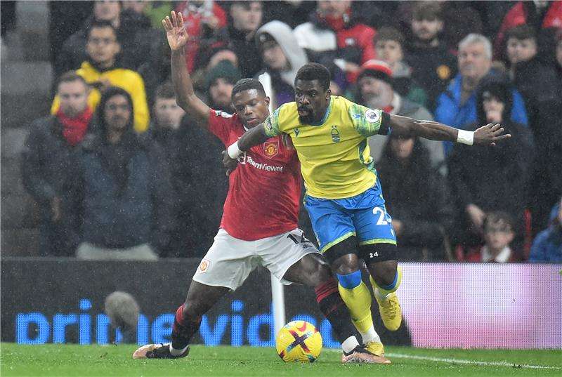 مانشستر يونايتد ونوتينجهام فورست