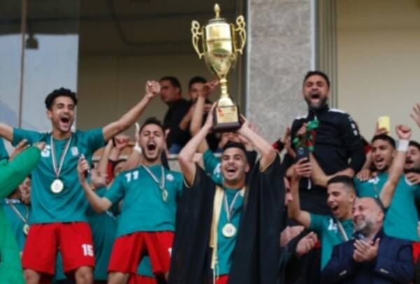 جانب من التتويج