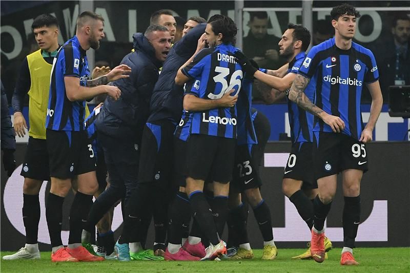 لاعبو إنتر ميلان