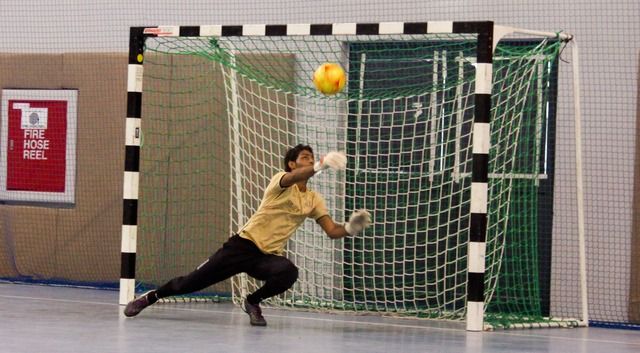 اداء مميز من حارس فريق الجفير للرياضة