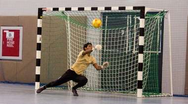 اداء مميز من حارس فريق الجفير للرياضة