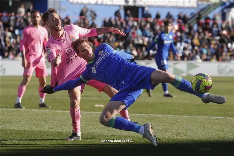 ?i=epa%2fsoccer%2f2023-01%2f2023-01-15%2f2023-01-15-10407028_epa