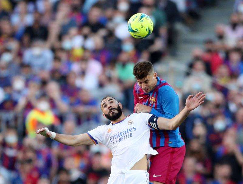 بنزيما وبيكيه