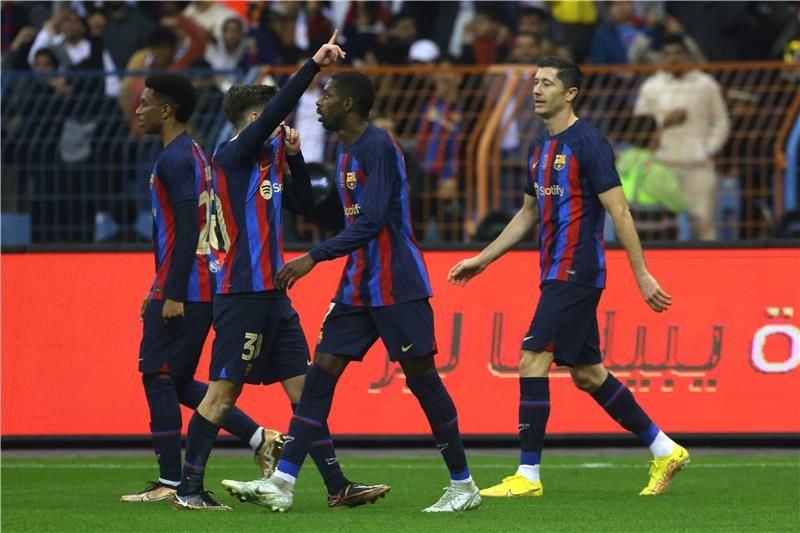 لاعبو برشلونة