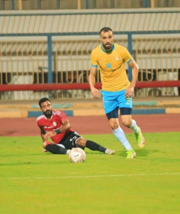 حمدي النقاز