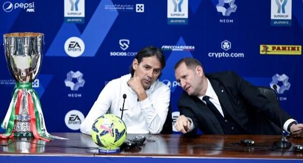 سيموني انزاجي