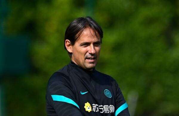 سيموني إنزاجي