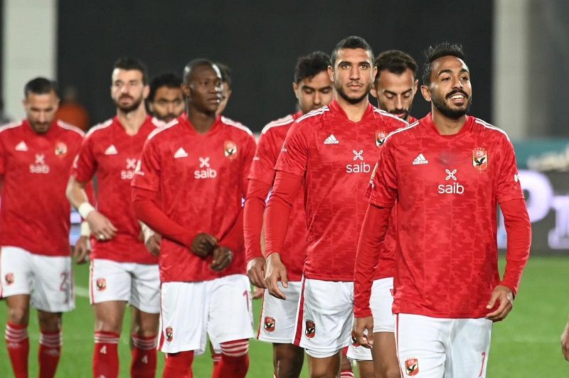 لاعبو الأهلي