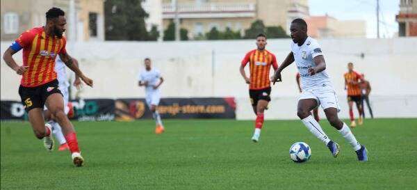 لقاء سابق بين الفريقين