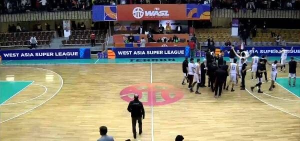 فرحة لاعبي جورجان بالفوز