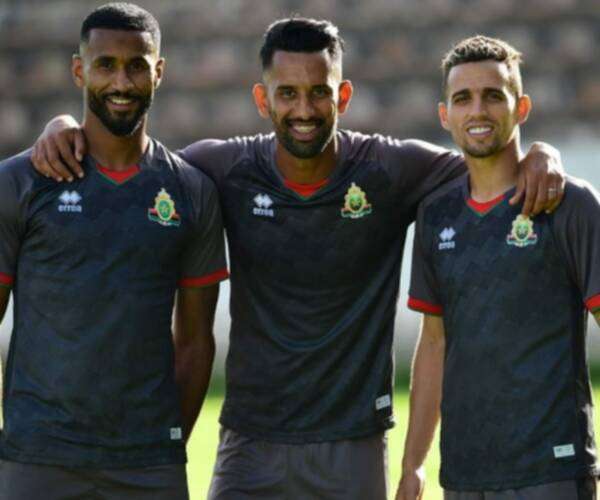 الناجي يتوسط لاعبي الجيش الملكي