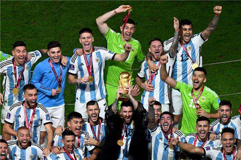 من تتويج الأرجنتين بكأس العالم