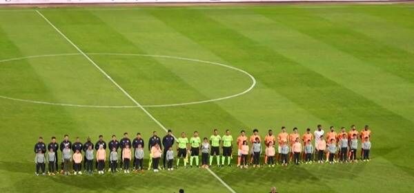 بيراميدز أمام فاركو