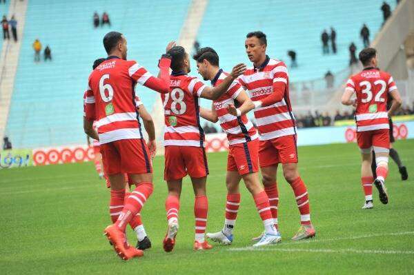 لاعبو الإفريقي