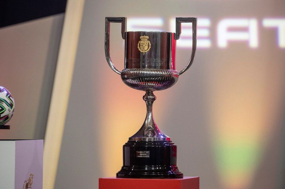 el-trofeo-de-la-copa-del-rey--efe