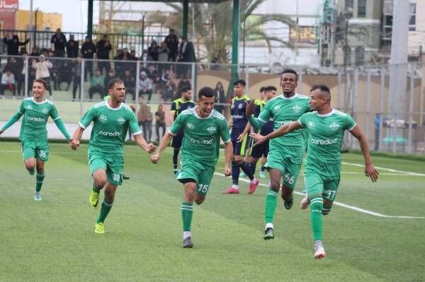 فرحة لاعبي خدمات رفح